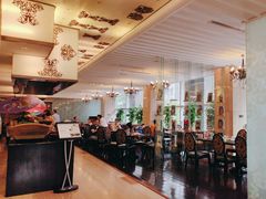 -圣丰索菲特·2 On 988 Café 自助餐厅