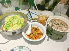 -费大厨辣椒炒肉(房山龙湖天街店)