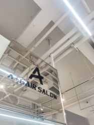 -I+造型烫发染发