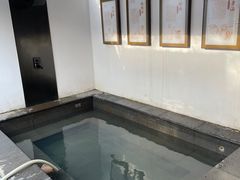 -思念果岭悦温泉