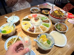 -怪噜范·老贵阳街头名小吃(汇金星力城店)