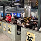 成都果然是大城市！这家东北烧烤你真的很会 氛围太绝啦