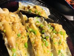 -沪小胖小龙虾(淮海中路旗舰店)