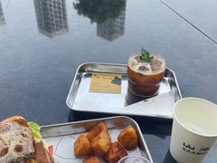 青李-SAANCI山池咖啡(海上世界文化艺术中心店)