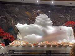 -雍容荟帝王蟹活龙虾展台自助(IFS黑金店)