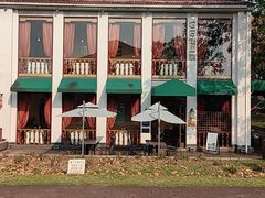 -橘洲1910花园江景西餐厅