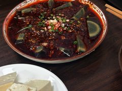 -苗侗地道红酸.酸汤鱼·酸汤牛肉