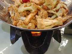-刘姐啤酒鱼民族演艺餐厅(西街总店)