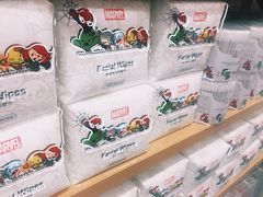 -名创优品(江南新地店)