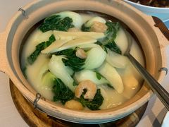 砂锅开洋鲜笋奶白菜-屋里厢上海菜馆