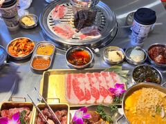 -哈哈碳都·牛肋条无限自助烤肉(宝龙店)