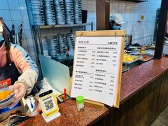 -丽丽三鲜螺蛳粉(田林路店)