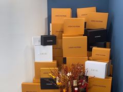 -聚云奢二手奢侈品黄金手表包包回收·中古店(中福城店)