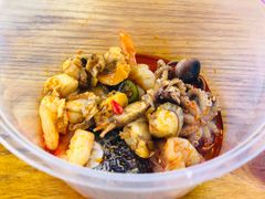 -八一路好吃街(雨田商务大厦店)