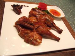 脆皮炸子鸡-邓丽君音乐主题餐厅
