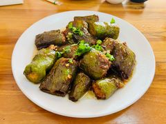 肉沫油焖尖椒-小叶大馅饺子城