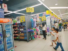 -迪卡侬(高新万达店)