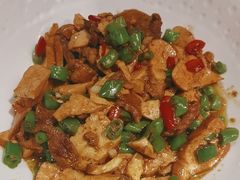 -佬麻雀·剁椒鱼头(京基KK One店)