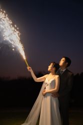 -雪中彩影婚纱摄影·微光艺术中心