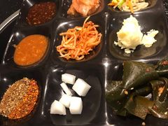 -烤路里·韩国品质自助烤肉(石路天虹4号店)