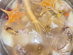 -千岛蚝高压锅生蚝·人参火锅(白云万达店)