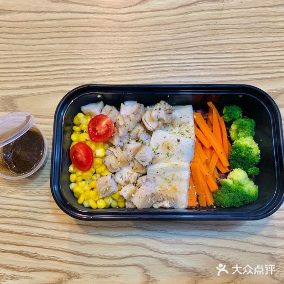 晁绿轻食(黉街店)