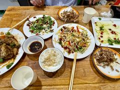 -超越海鲜屋(飞龙物业店)