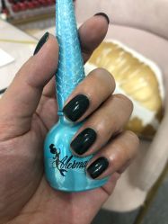 -Yolee雅妮容颜定制美睫·美甲