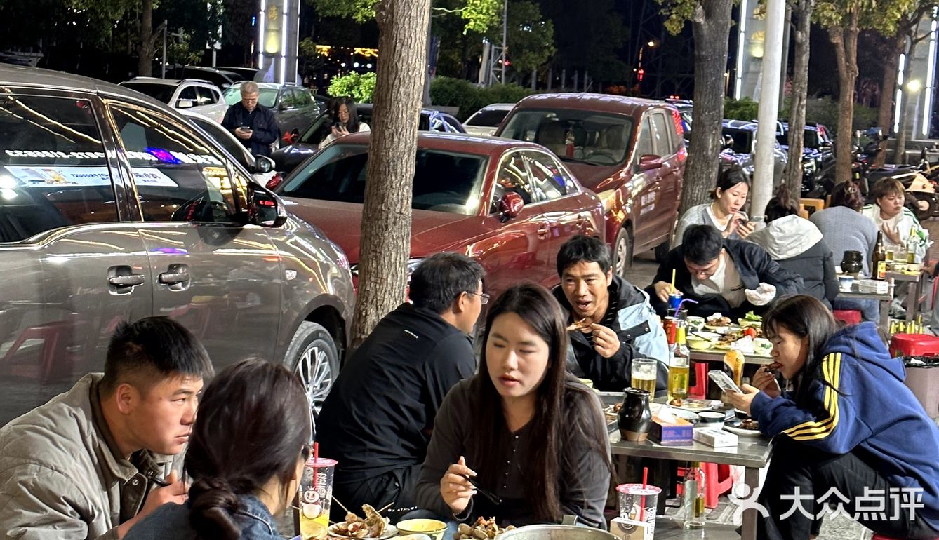 这家烧烤好好吃