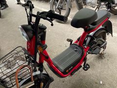 -雅迪电动车(北艾路店)