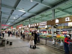 -四川小胡子海鲜(丁村万人海鲜广场店)