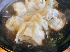 -真真鲜馄饨店(启蒙路店)