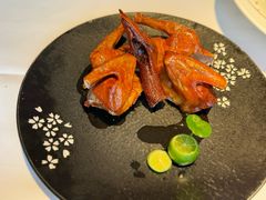 脆皮多汁乳鸽-悦景酒家(罗湖店)