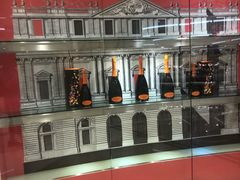-香港ELEMENTS圆方