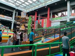 -蒙特利亲子乐园