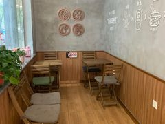 -沪上阿姨·精选茶饮(山大路店)
