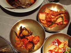 -草家酱蟹炭火烤肉店(珲春南路一店)