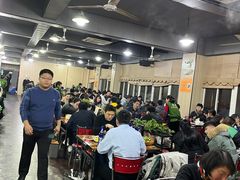 大堂-皖北巫氏三胖地锅鸡(长淮总店)