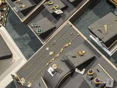 -十八字金银饰·拼豆·开蚌手工体验团建(君太百货店)