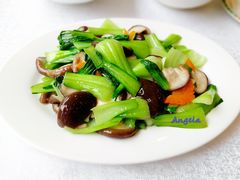 鲜香菇炒油菜-天天渔港(杏林街店)