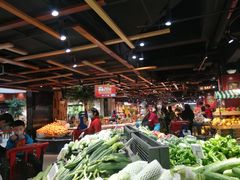 -中百仓储超市有限公司(越秀星汇维港店)