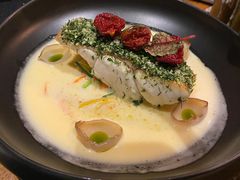 煎海鲈鱼-AZUL by FUEL蓝色·法式酒馆(琶醍店)