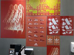 -Adidas(东荟城店)