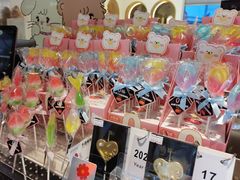 -花花卷卷·鲜食蛋糕(静安久光百货店)