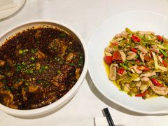 水煮牛肉-尘香•传统川菜(创汇首座店)