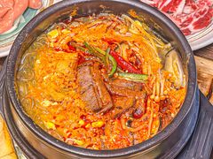 -明洞阿姨·韩式酱蟹烤肉·创意料理(三元桥店)