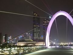 -南京眼步行桥