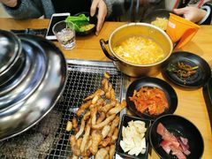 -肉甲韩国木炭烤肉(新壹街1店)