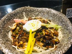 辣辣炸酱面-KCOOKING概念韩餐(世茂52+店)