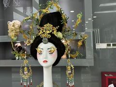 -粤港芭莎美容美发化妆学校